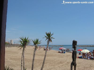 Vue sur la Méditerranée depuis la paillote de Vendres